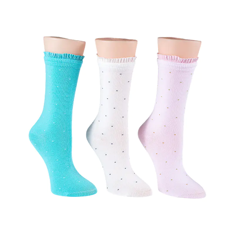 Stocaí Polka Dot Crew Lace na mBan