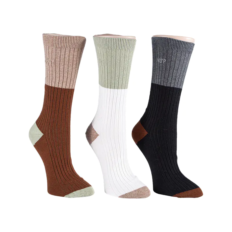 Stocaí Cumaisc Cashmere Cadás na mBan